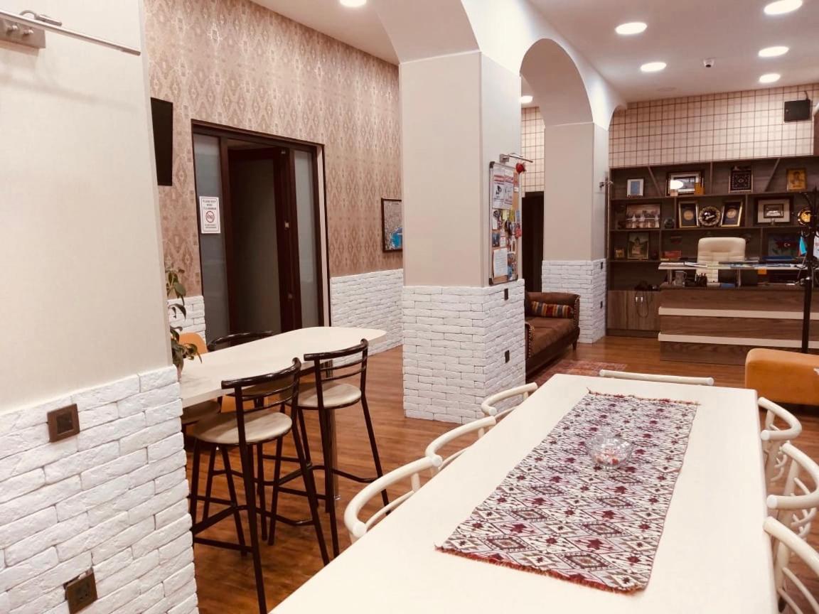 Salam Hostel Bakoe Buitenkant foto